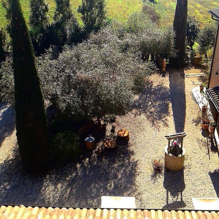 Il Giardino Dei Flintstones B&B Cerveteri Zewnętrze zdjęcie